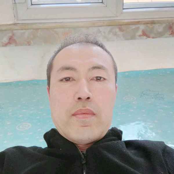 黑龙江43岁单身帅哥真诚找对象-铜川相亲网