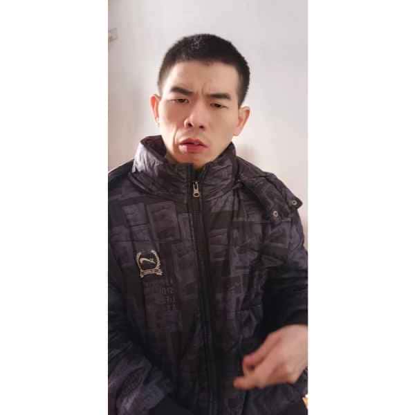 四川31岁单身帅哥真诚找对象-铜川征婚相亲网
