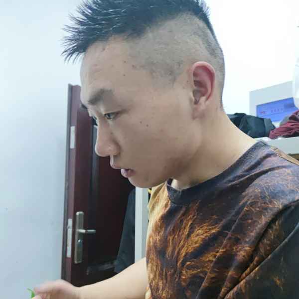四川28岁单身帅哥真诚找对象-铜川征婚相亲网