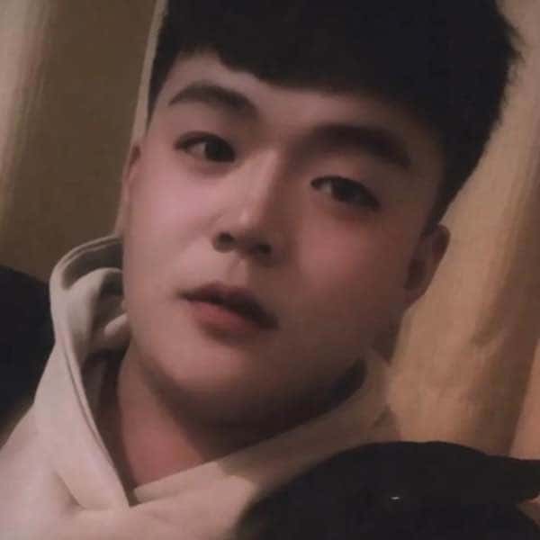 山东25岁单身帅哥真诚找对象-铜川征婚相亲网