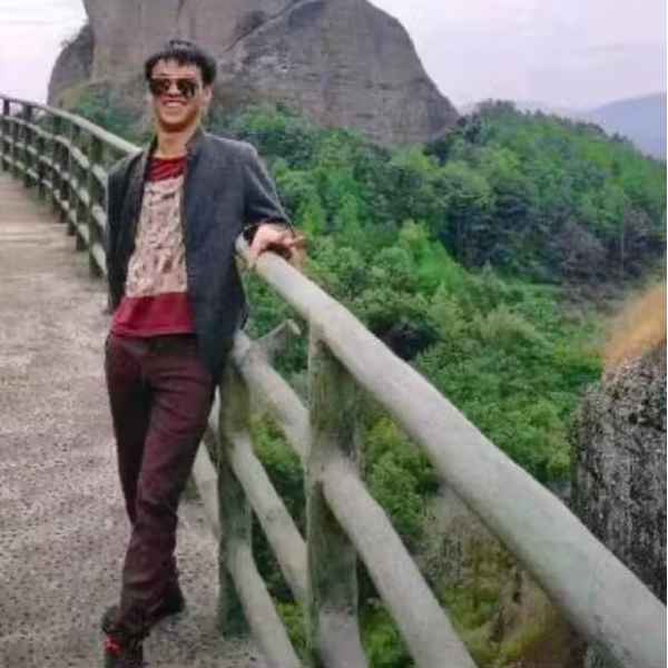 广东27岁单身帅哥真诚找对象-铜川征婚相亲网
