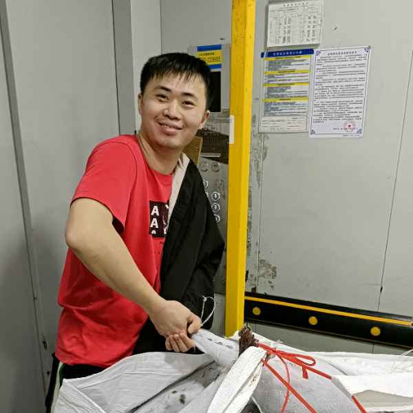 福建30岁单身帅哥真诚找对象-铜川征婚相亲网