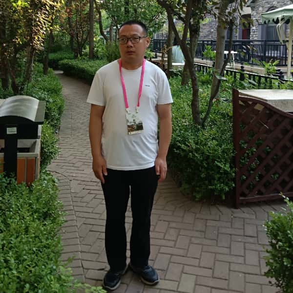 山东40岁单身帅哥真诚找对象-铜川征婚相亲网
