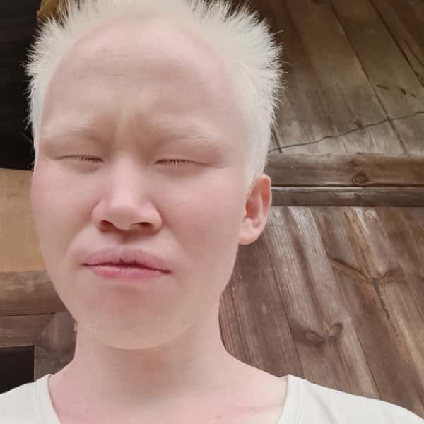 贵州30岁单身帅哥真诚找对象-铜川征婚相亲网