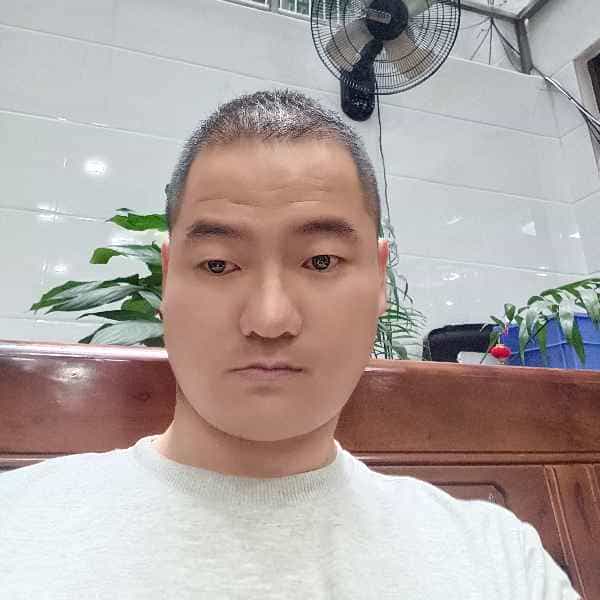 37岁岁福建单身帅哥 - 铜川吉缘网