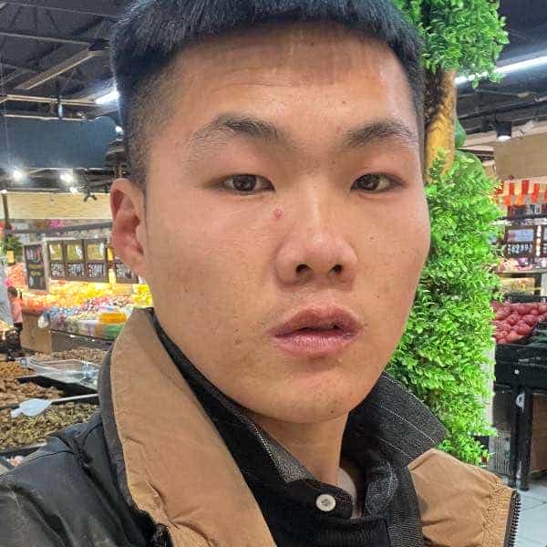 28岁岁河南单身帅哥 - 铜川吉缘网
