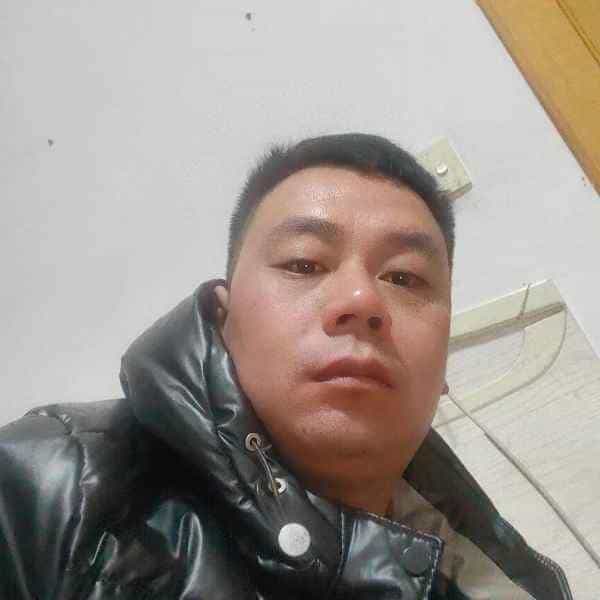 35岁岁河北单身帅哥 - 铜川吉缘网