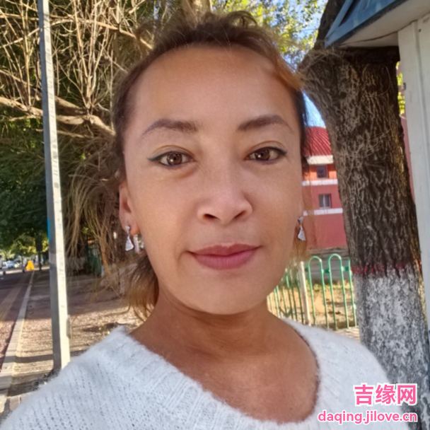 51岁岁黑龙江单身美女 - 铜川吉缘网