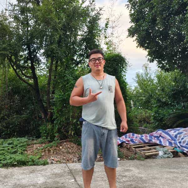 32岁岁浙江单身帅哥 - 铜川吉缘网
