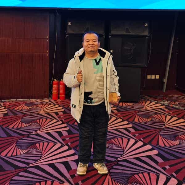 40岁岁辽宁单身帅哥 - 铜川吉缘网