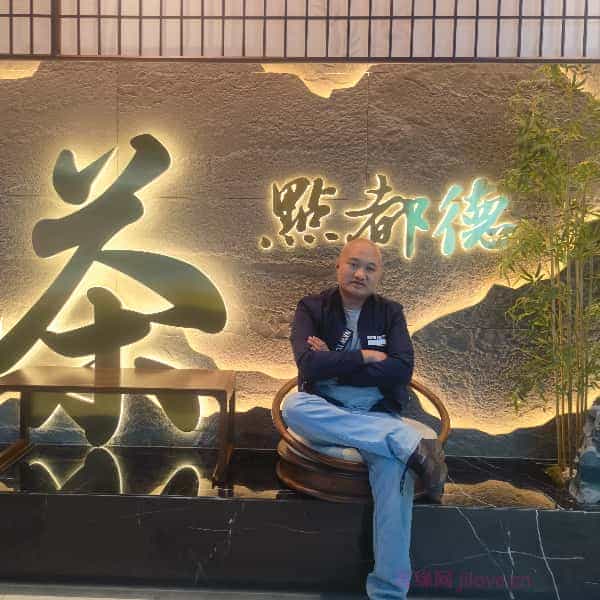 36岁岁广东单身帅哥 - 铜川吉缘网